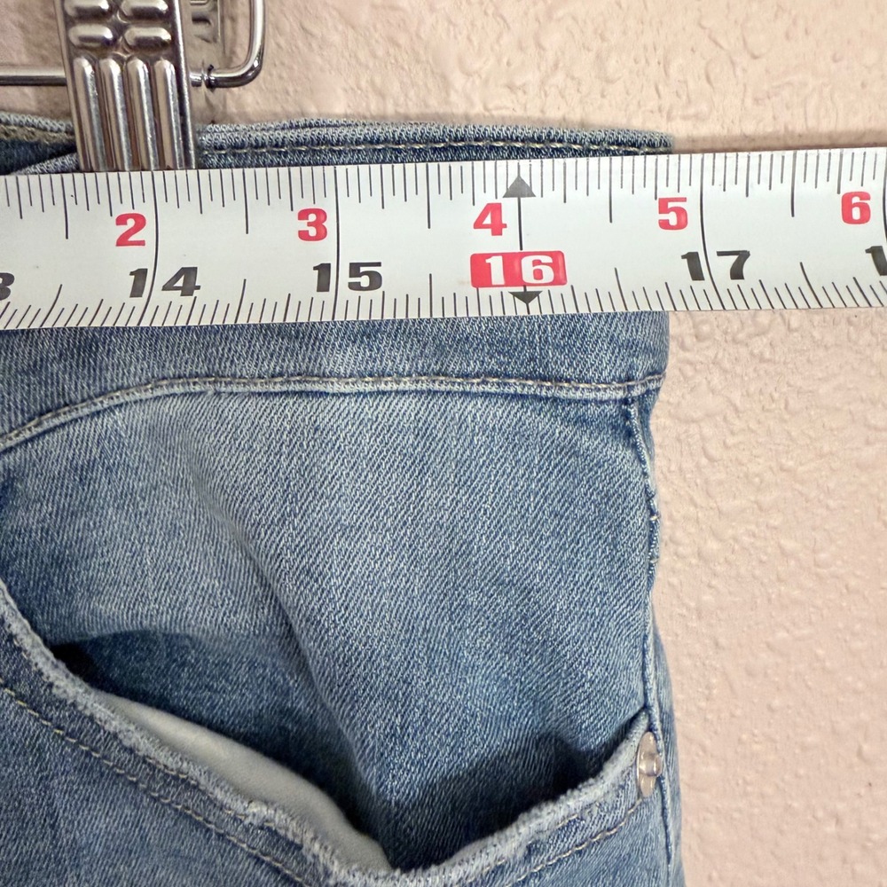 FRAME Le Easy Flare High Rise Jeans Light Wash Blue Denim Size 32 - Picture 6 of 10
